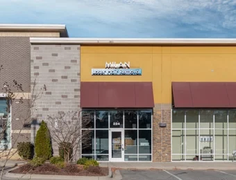 Holly Springs clinic exterior